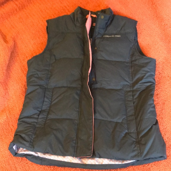 Vineyard Vines Womens Puffer Vest 